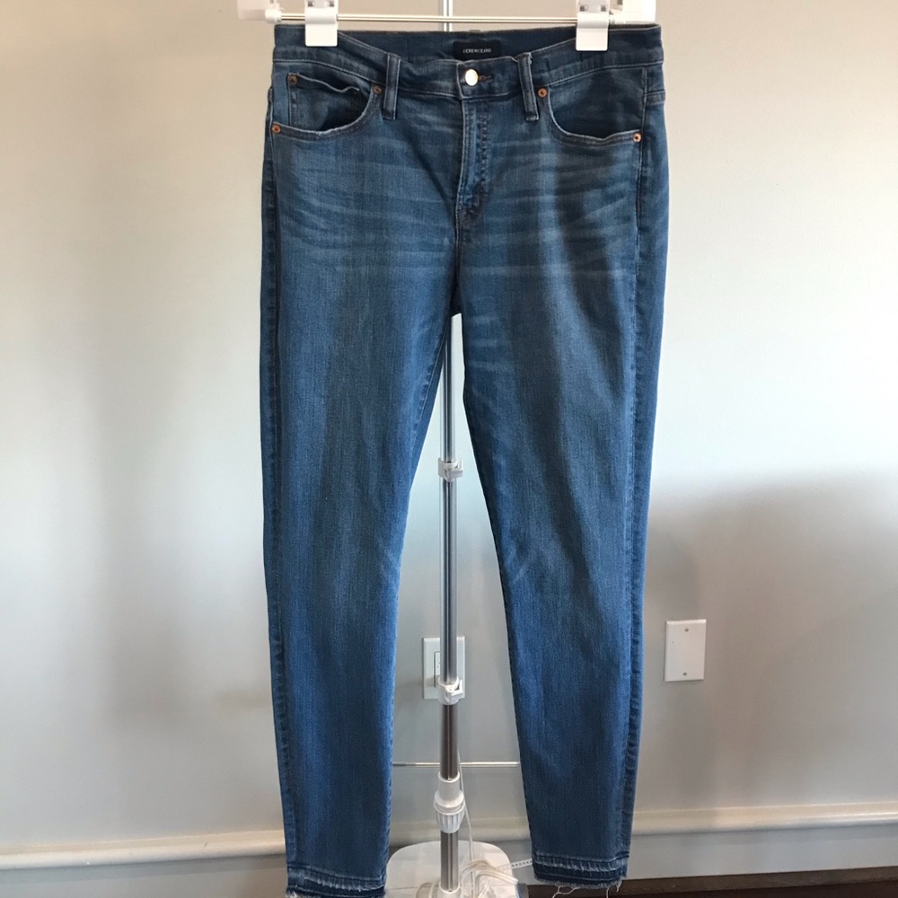 J Crew fitted straight leg jeans, size 30 (T).
